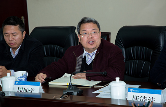 JHW_4901.jpg JHW_4901.jpg