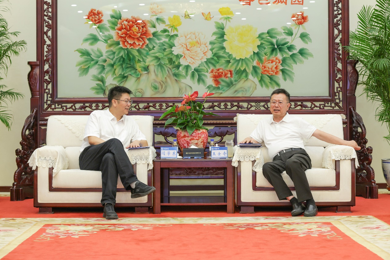 闫学东率队拜访中国中铁股份有限公司